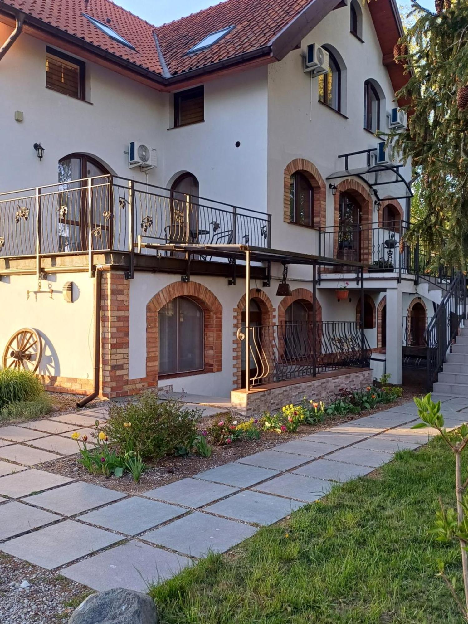 Gosciniec Twoje Mazury Nad Jeziorem Sniardwy Tuz Obok Plazy Nowe Guty Εξωτερικό φωτογραφία